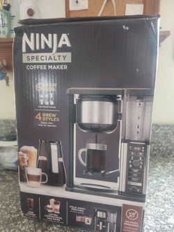 Ninja coffee pot with many features. Ice coffee, lattes, and etc