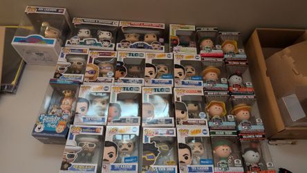 Funko lot (29)
