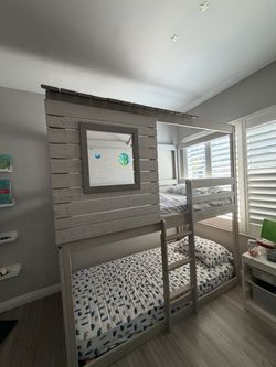 Donco Kids Deer Blind Gray Twin Bunk Bed Loft