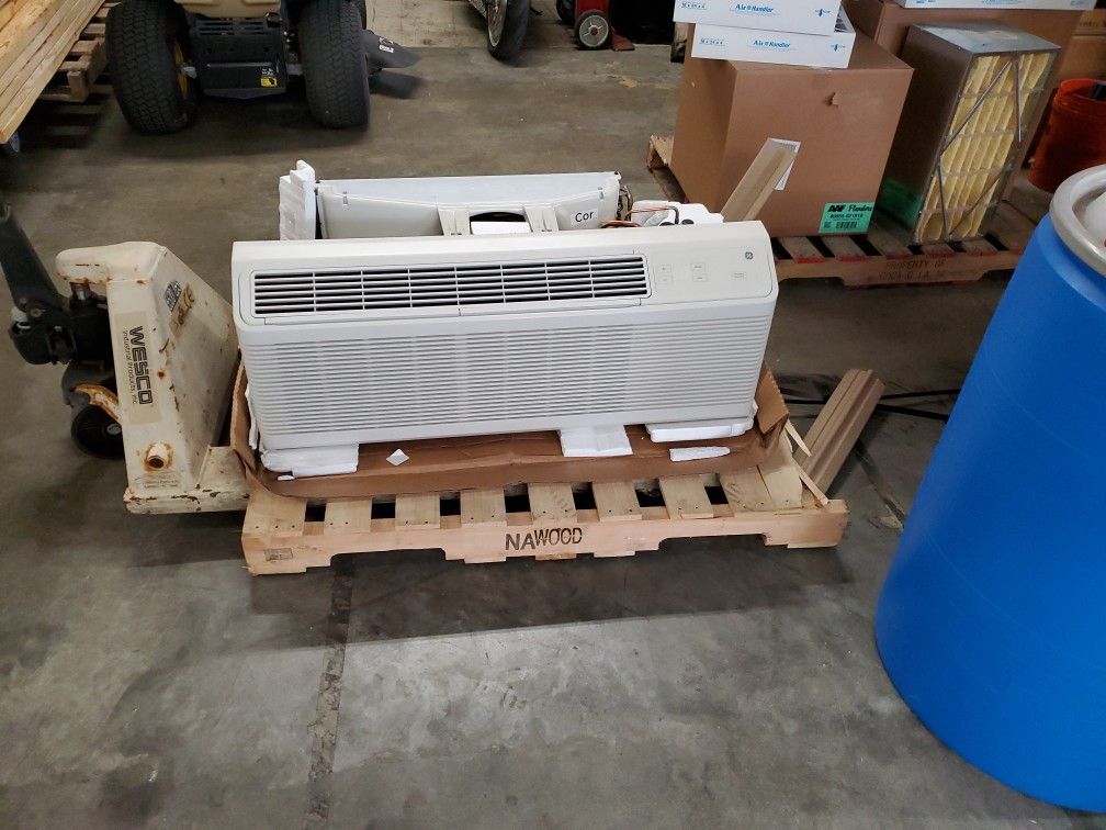 GE Zoneline Cooling and electric heat unit