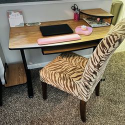 Desk & Zebra Chair 