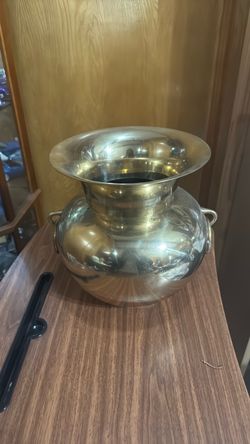 Polished Brass Spittoon