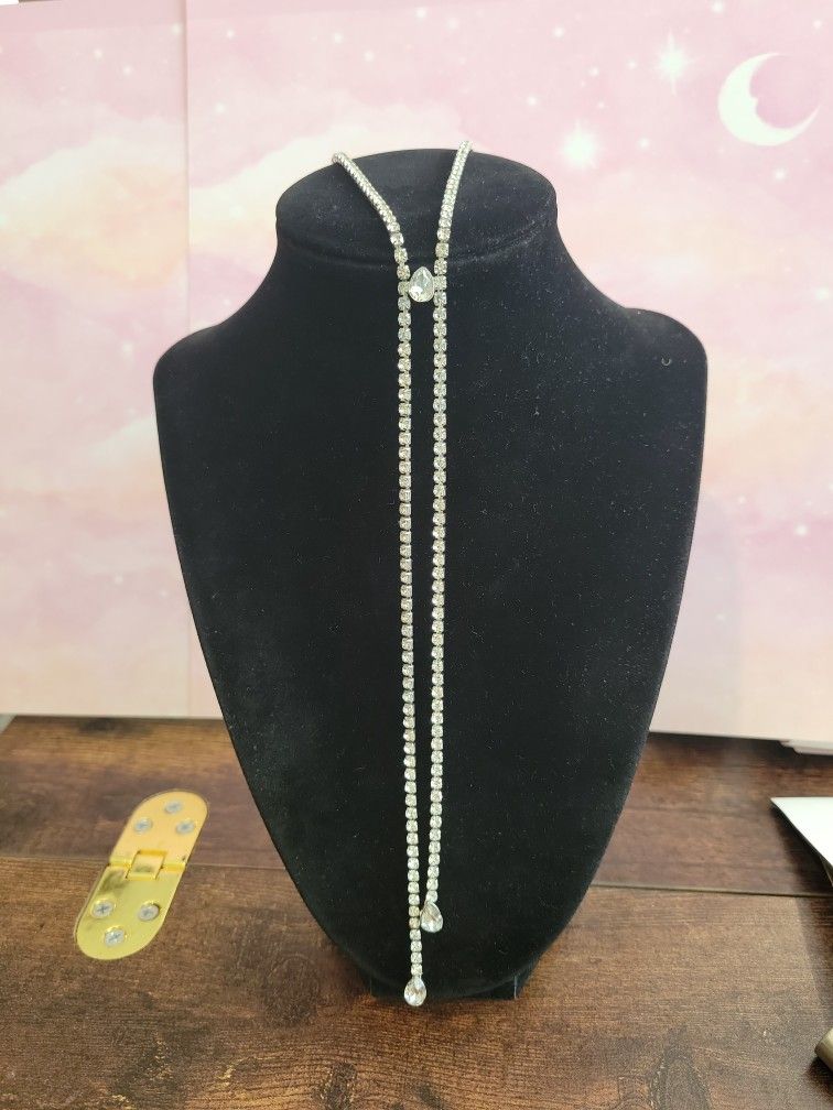 Long Lariat Lovisa Clear Rhinestone Silvertone Elegant Retro Necklace 16" Choker 4" Extender 7.5" Dangle F8