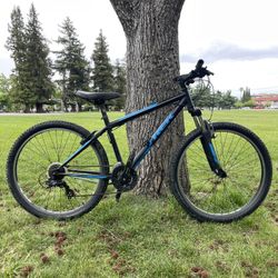 Trek 820 Mountain Bike 