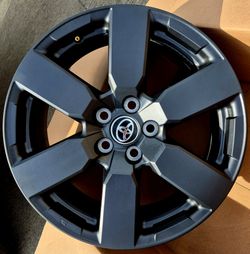 2026 TOYOTA RAV4 RIMS OEM NEW.......( 18" INCH )