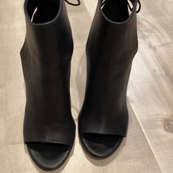  Black Leather Lace Up Bootie