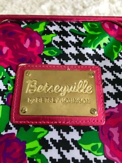 Betsey johnson “betseyville” carryon luggage