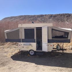 2002 Dutchmen Voyager
