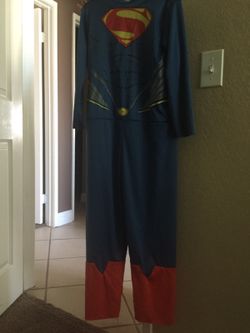 Size 8-10 superman costume