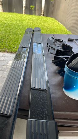 2024 GMC sierra Ron board with brackets complete could fit in a Silverado Chevy