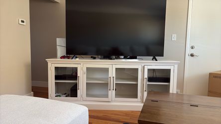 Tv stand