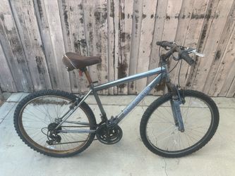 Roadmaster 26” Mountain Bike – Front Suspension – Ready to Ride