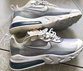 New Nike Men’s Size 8.5