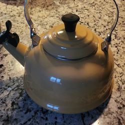 Yellow 1.7 Le Creuset Whisting Tea Kettle