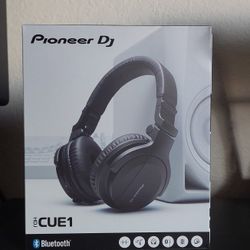 Pioneer DJ Bluetooth Headphones – Brand New (HDJ-CUE1BT)