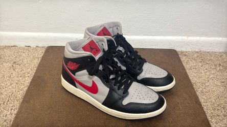 Air Jordan High Tops 10.5