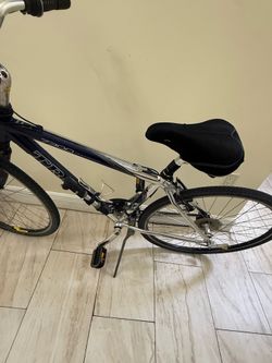Trex men bike accepting offers
