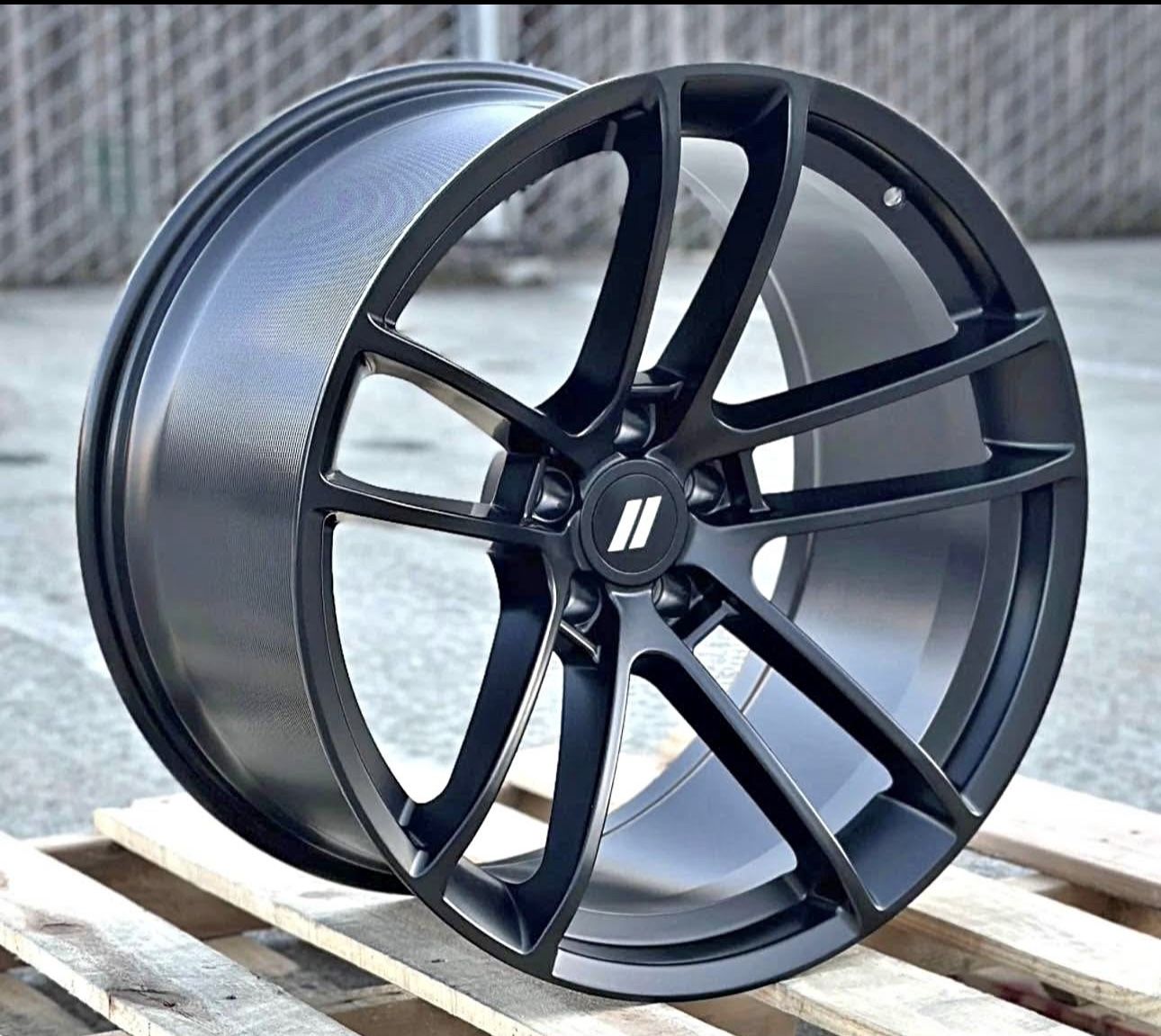 20" Stagger srt Wheels Gloss black Charger Challenger Chrysler 300C