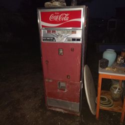 Coca Cola Machine 