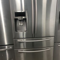 Stainless 4 Door French Door Refrigerator 