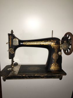Antique Singer Treadle Sewing Machine