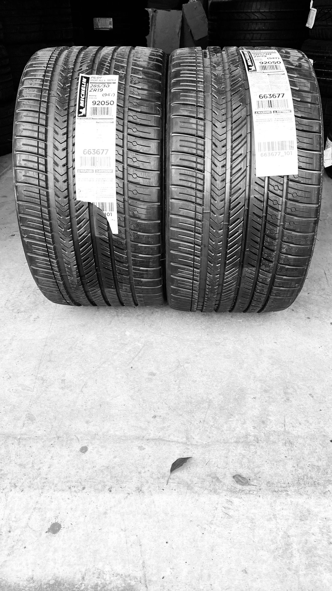 285/30/19 Michelin Pilot Sport All Season4 New Tires