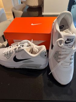 Nike Men’s Air Max Golf Shoes - Size 11