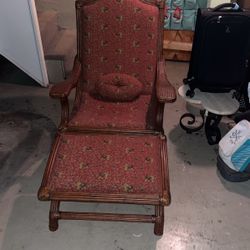 Ficks Reed Raton Chair And Ottoman. 