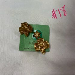 3 vintage Girl Scout pins (#18)