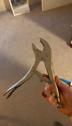 Plier