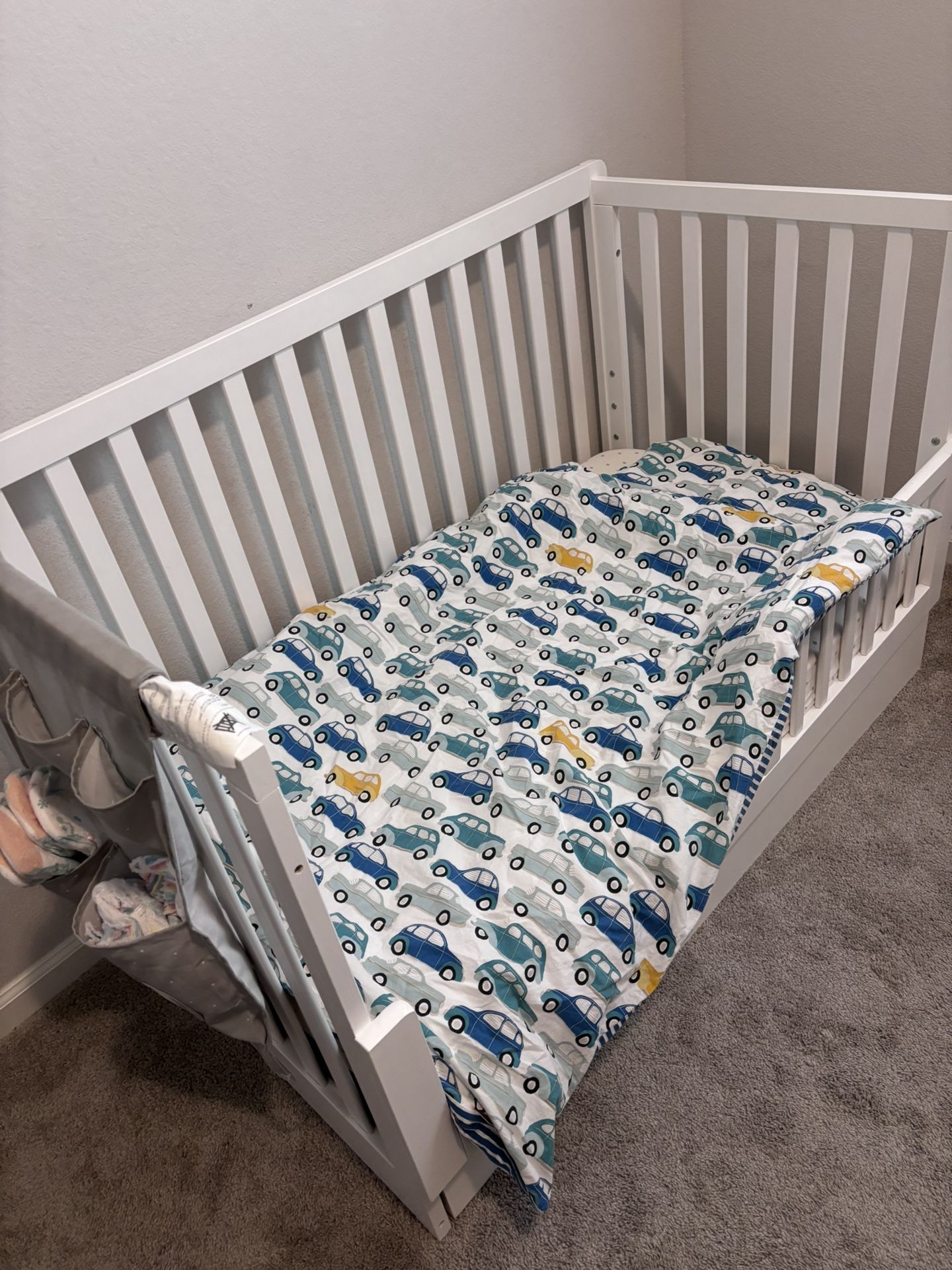 Davinci Colby 4-in 1 Convertible Crib