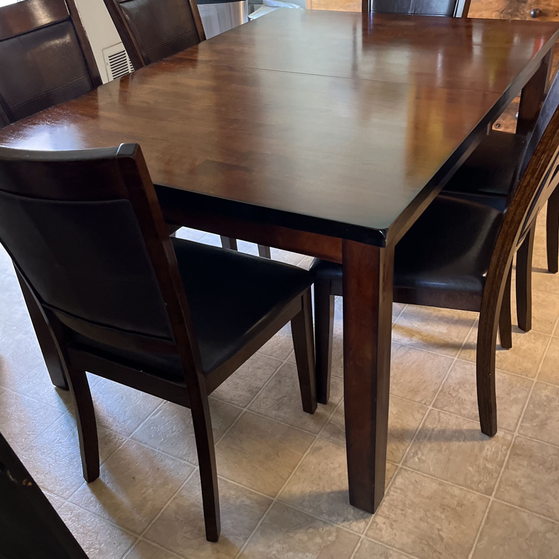 Dining Table  Chairs Leaf