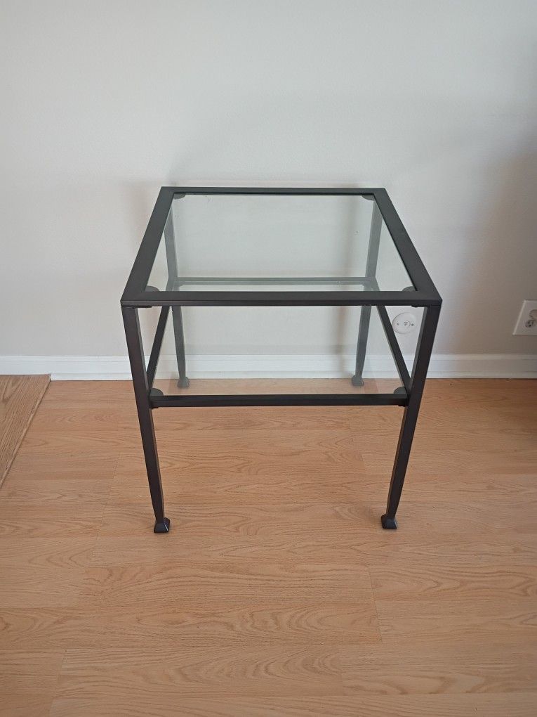End table