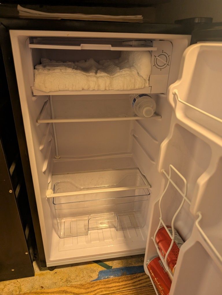 Mini Fridge