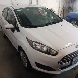 2014 Ford Fiesta