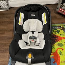 Chicco Keyfit 30 Infant Seat With Base