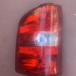 OEM Driver Side Tail Light Chevy Silverado GMC Sierra 2007