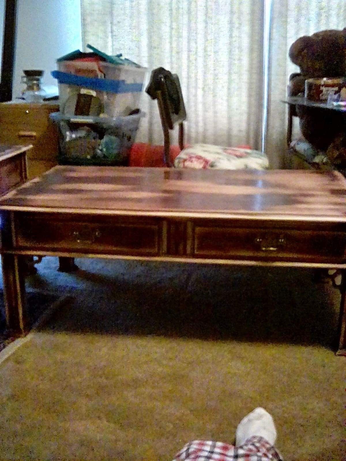 Coffee table & 2 end tables