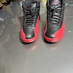 Jordan 11 Flue Game Bred Size 8.5 Used 