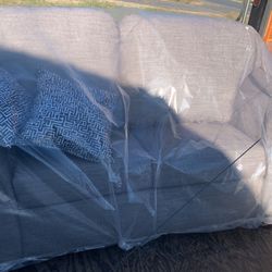 Sofa Loveseat Living Room. 800.00