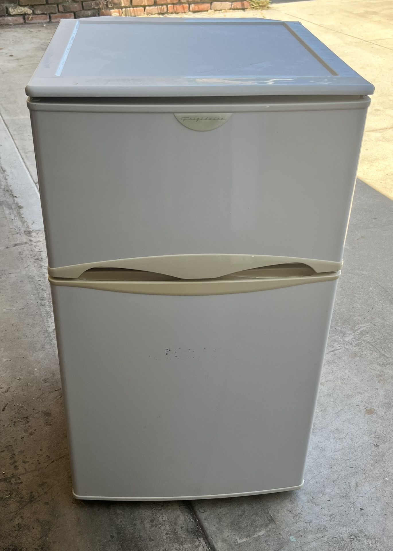 Frigidaire Mini Fridge (and Freezer)