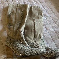 Botas
