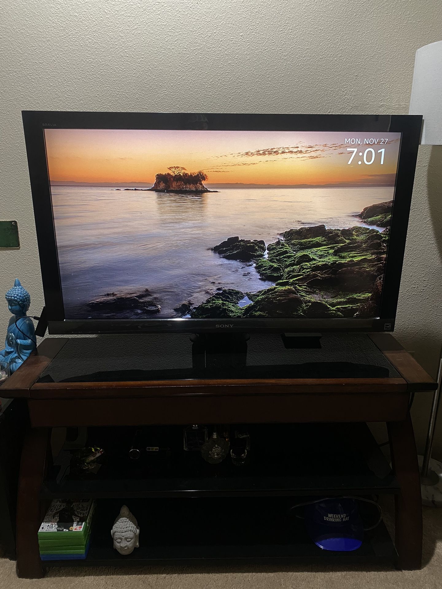 Sony Bravia Tv (see description)