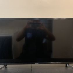 Samsung 32" Smart 1080p LED HDTV (Read Description)