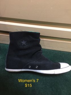 Size 7 women's converse