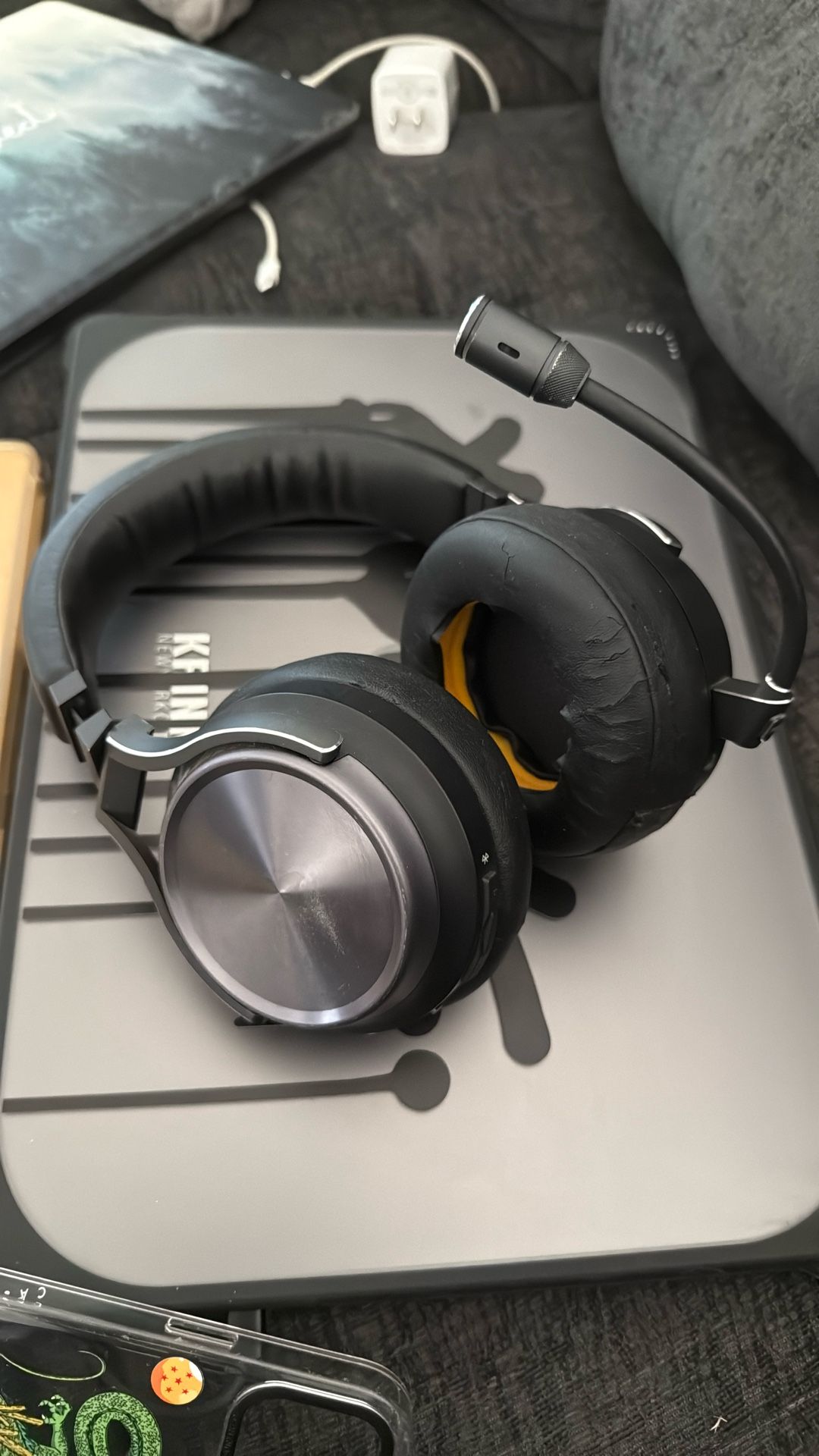 Corsair VIRTUOSO RGB Wireless Gaming Headset SE Gunmetal