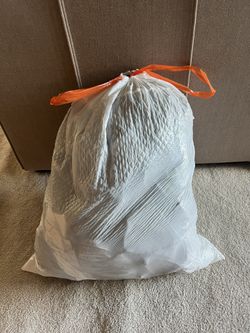 Full Bag of 25+ pieces of Xs/s clothes (brands in description)