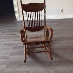 Antique Oak Rocking Chair 