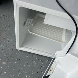 Small Refrigerator 
