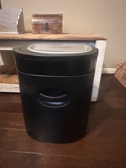Royal 1212X Cross Cut Shredder